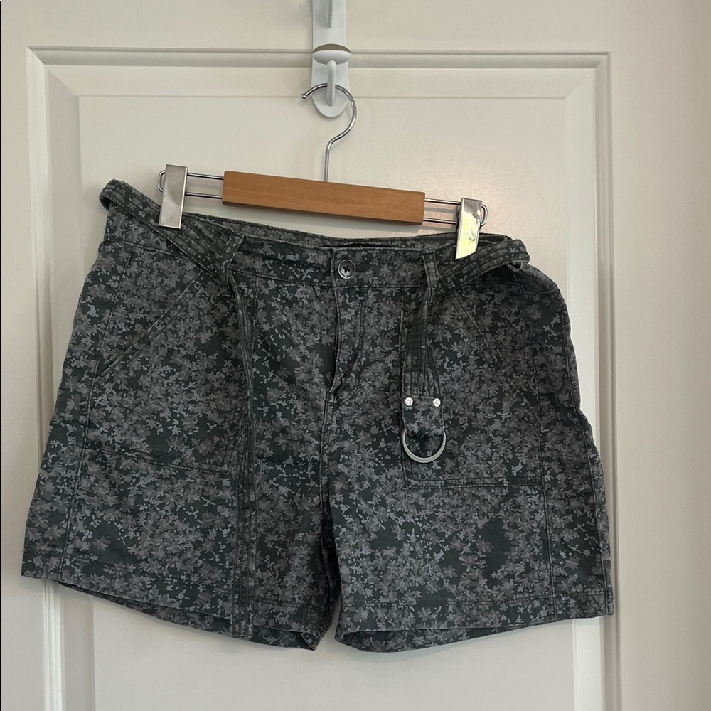 Calvin Klein cotton print shorts size 10